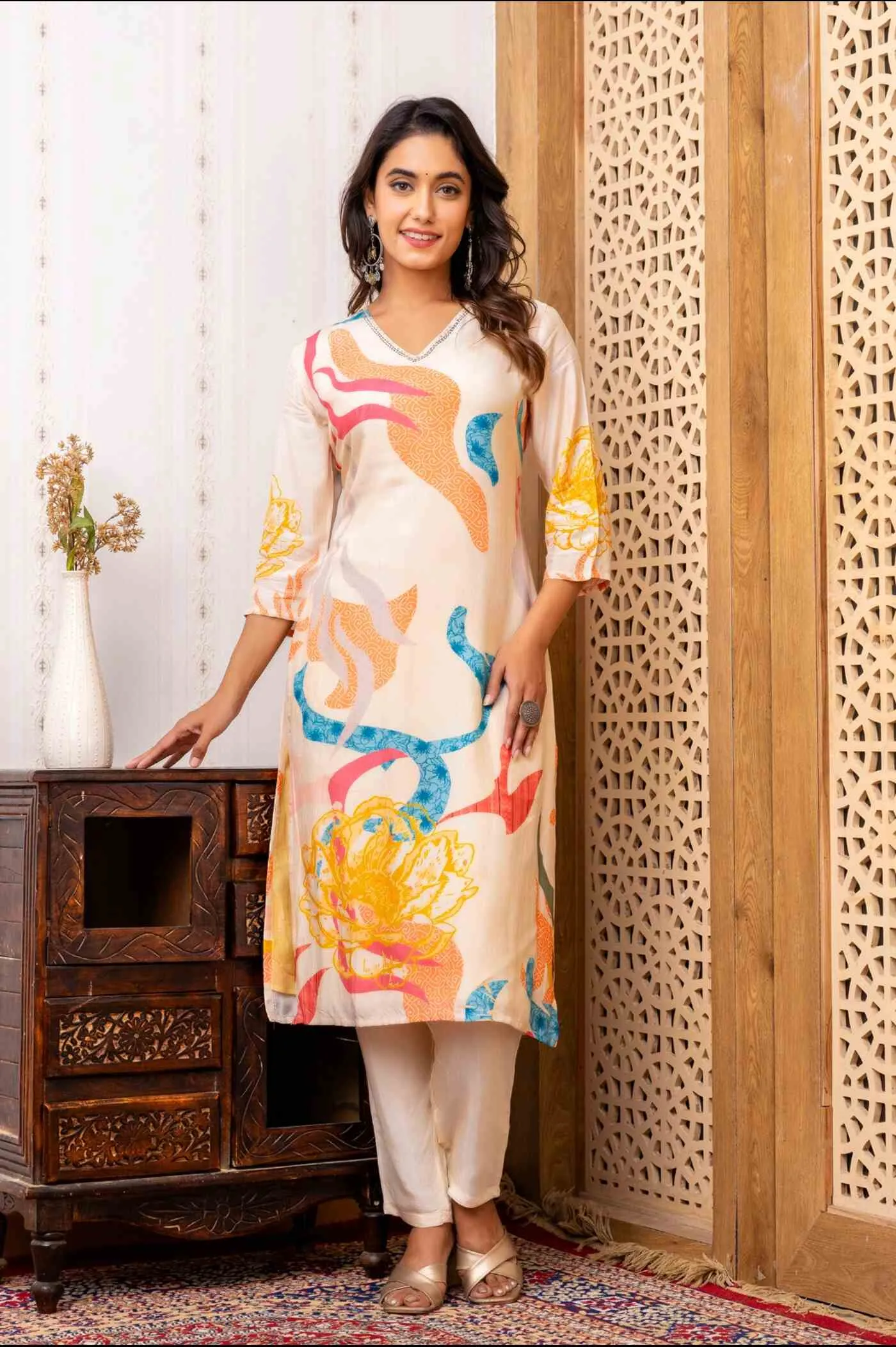 Elegant Floral Printed Kurta Set with Dupatta