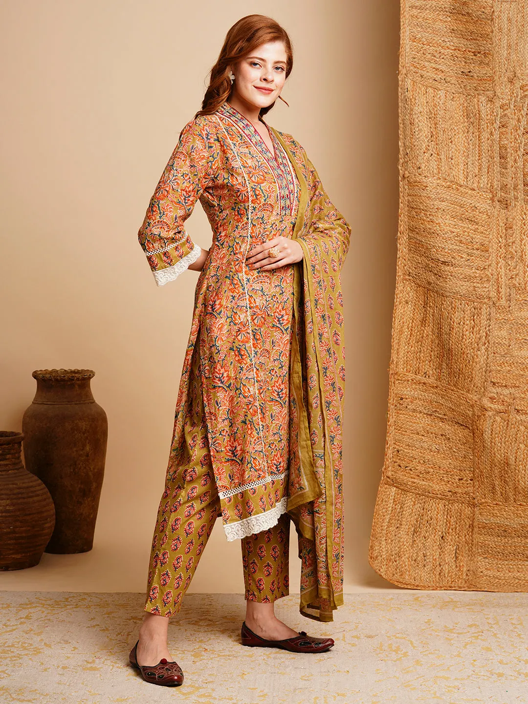 Ethnic Floral Printed Straight Kurta with Pant & Dupatta - Green