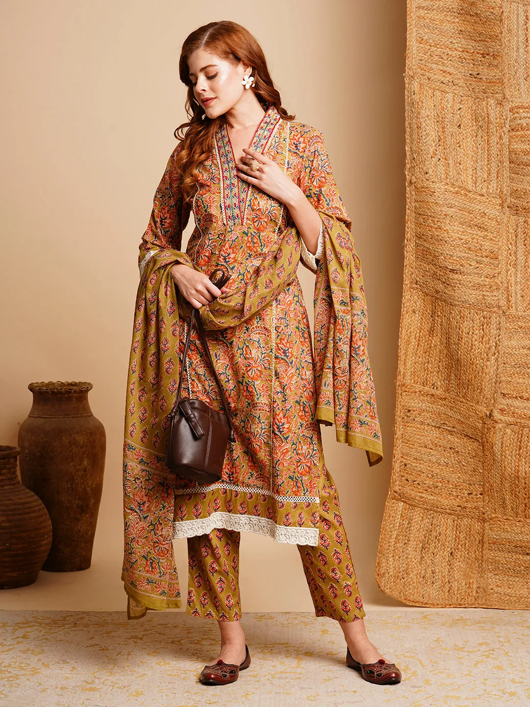 Ethnic Floral Printed Straight Kurta with Pant & Dupatta - Green