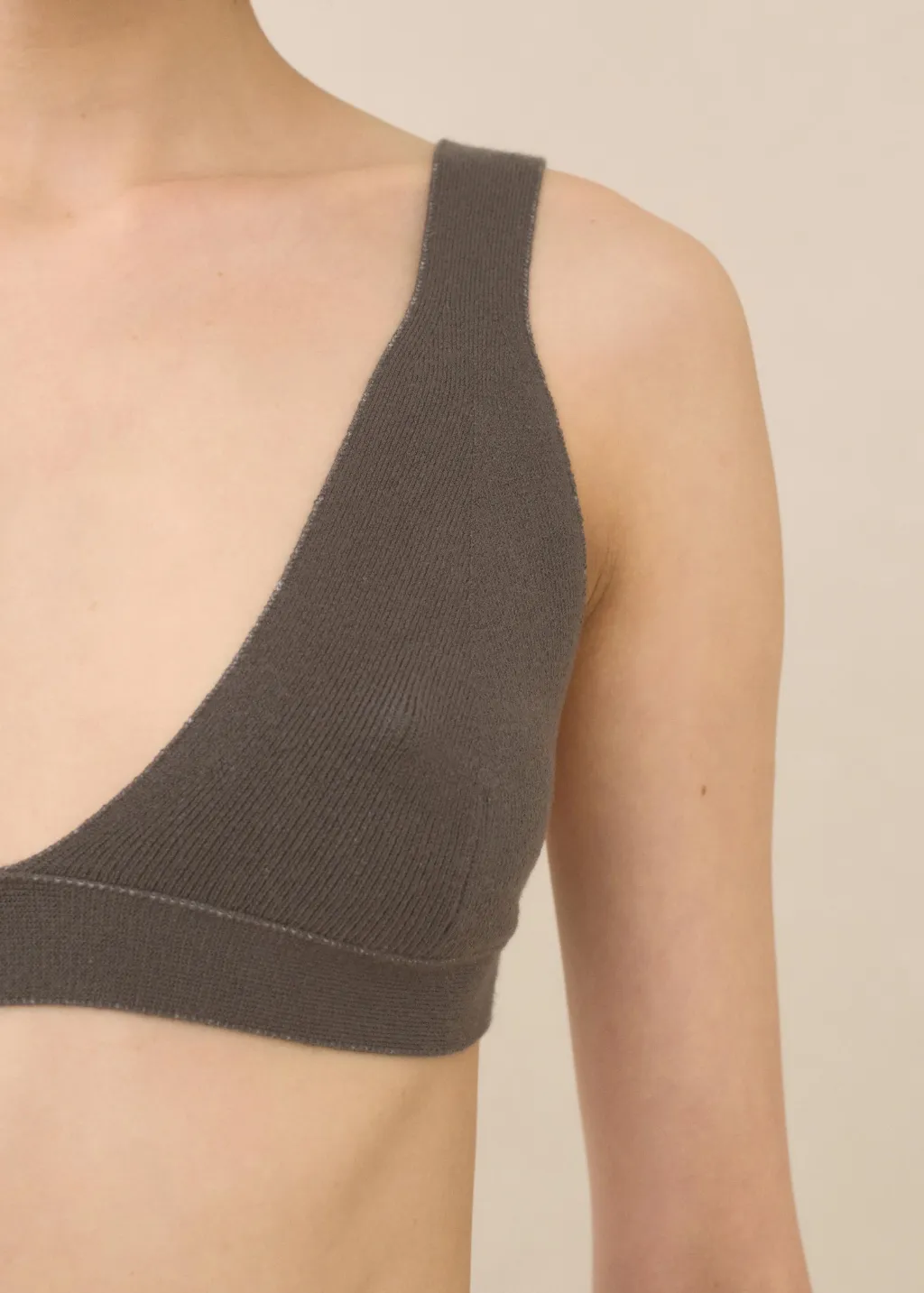 Lauren Manoogian Rib Triangle Bralette in Coal