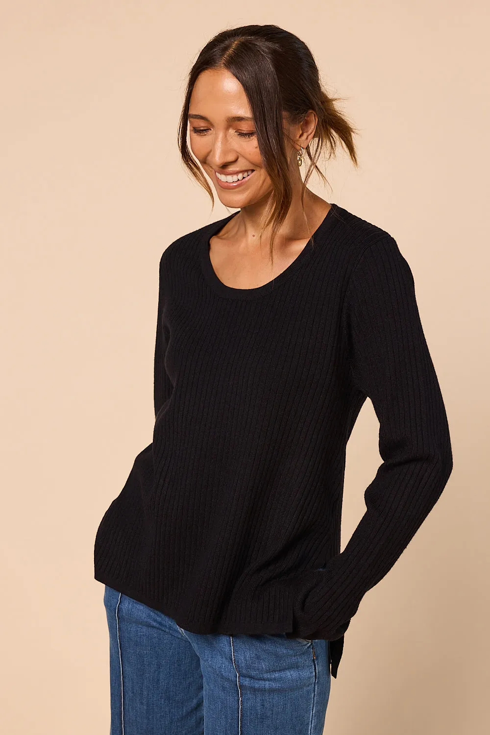 Long Sleeve Knitted Top in Black