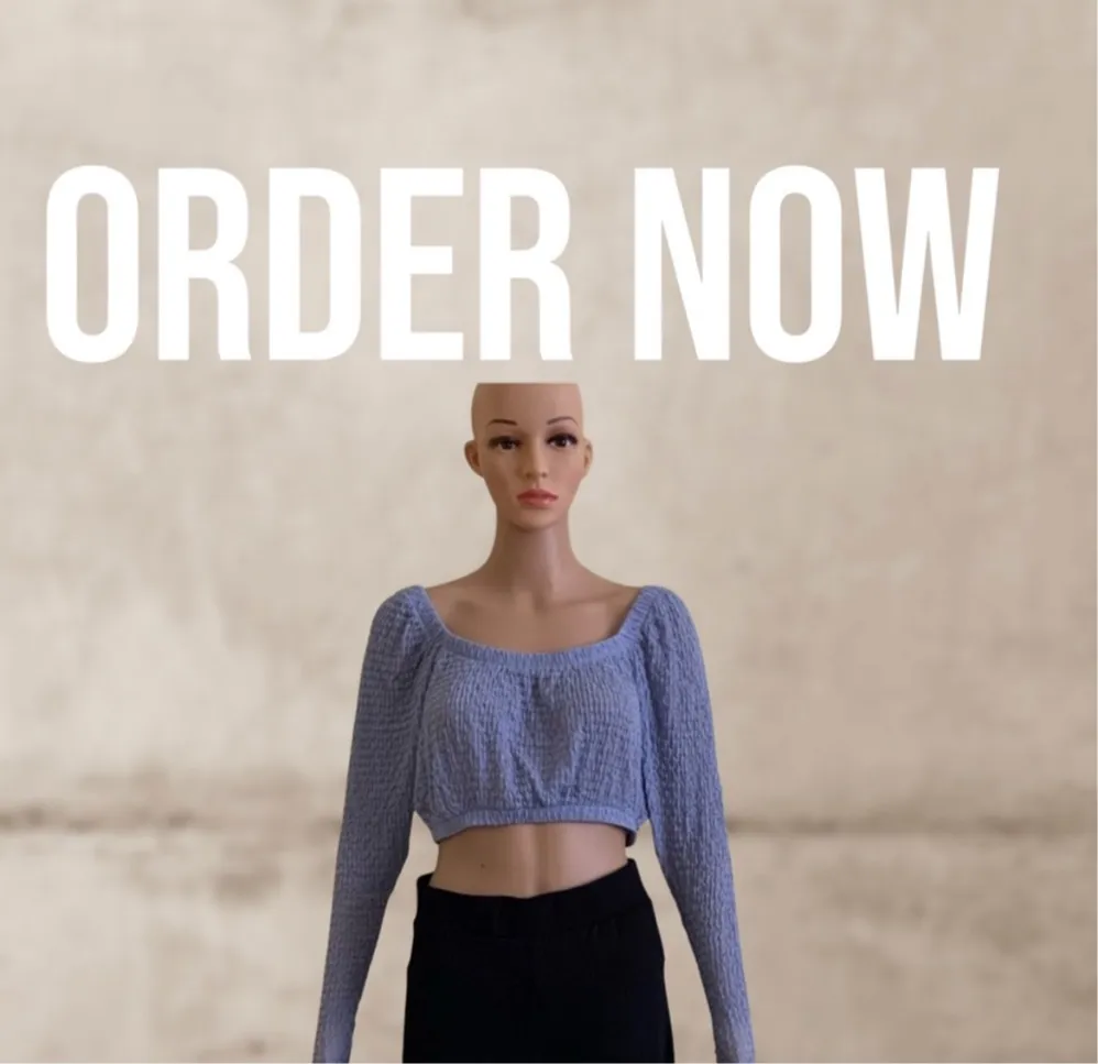 Long Sleeve Textured Crop Top