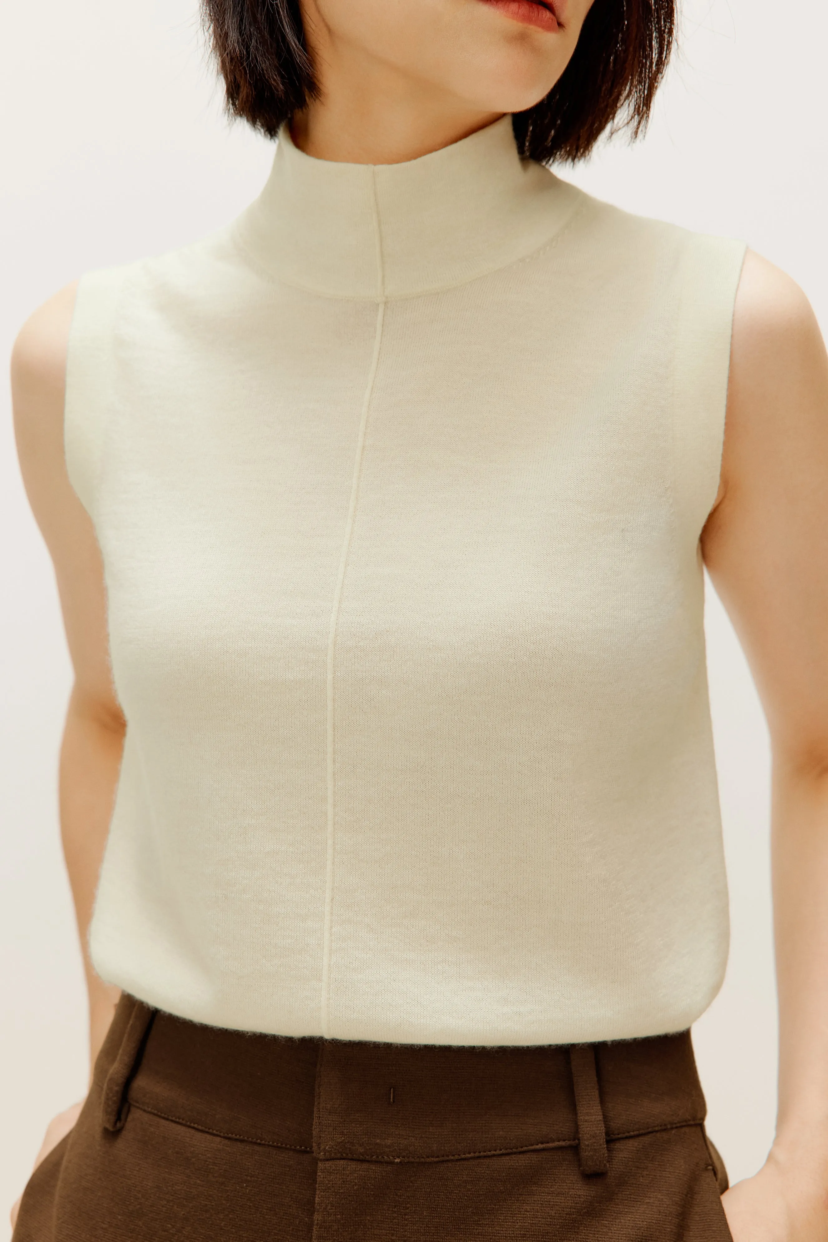 Silky Wool Mock Neck Sleeveless Sweater