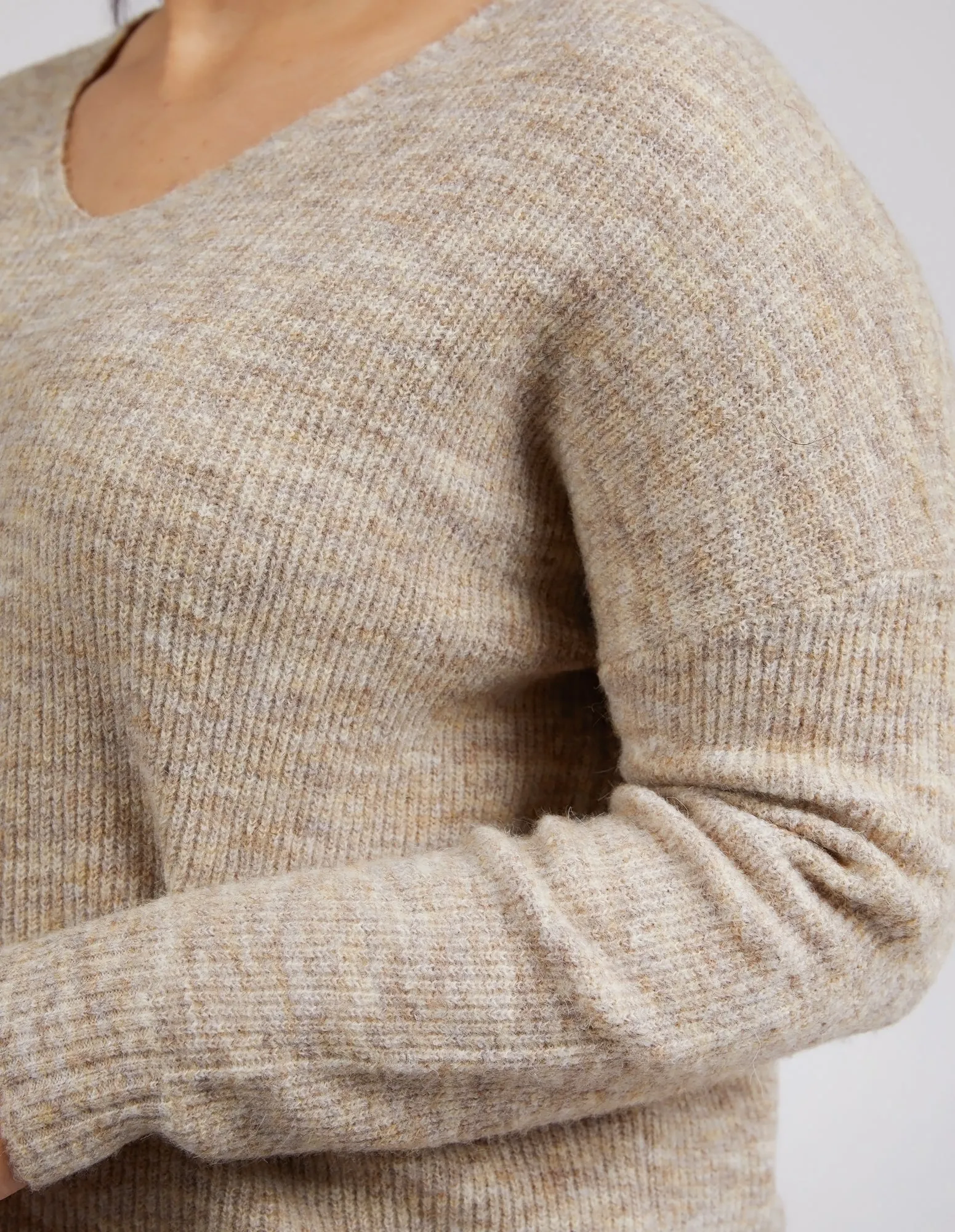 Verity V Neck Knit Oatmeal